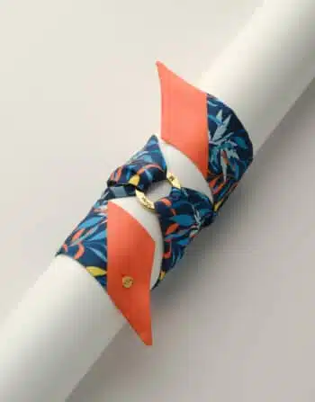Silk Bracelet SB03012