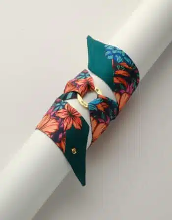 Silk Bracelet SB03015-1