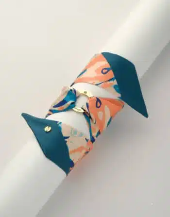 Silk Bracelet SB03016-1